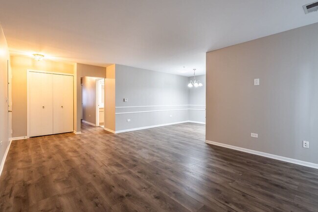 Foto del edificio - 216 Westminster Ct