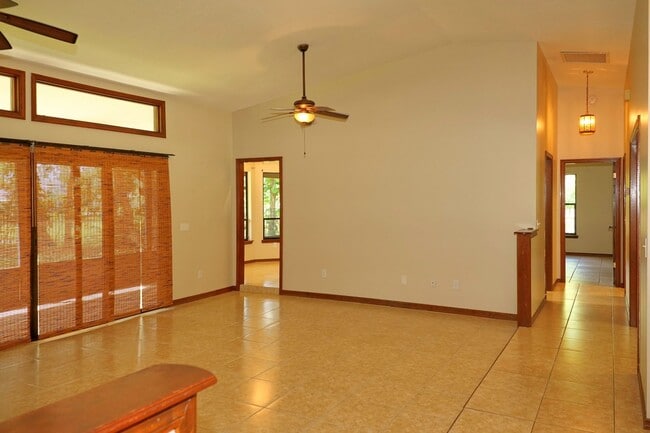 Building Photo - Spacious 3/2 Single family home in Belle Isle