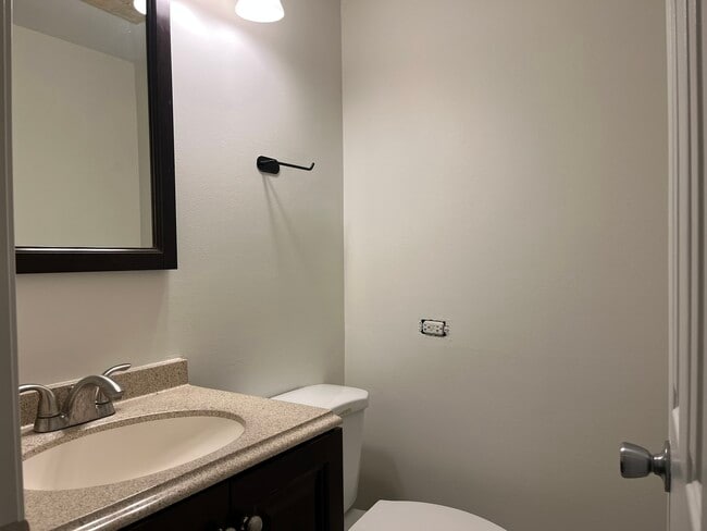 Foto del edificio - 9 Tower Ct