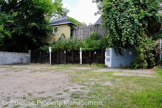 Foto del edificio - 651 High St SW
