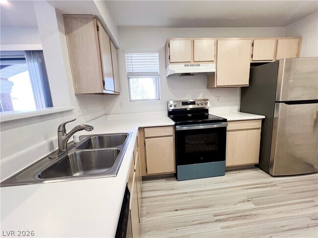 Building Photo - 8101 W Flamingo Rd