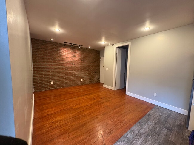 Photo - 235 W 146th St Apartment