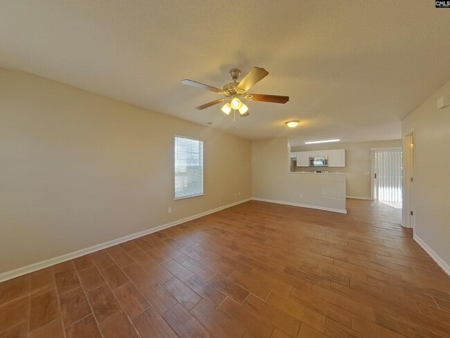 Building Photo - 2000 Lake Carolina Dr