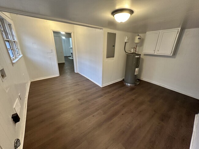 Foto del edificio - 112 Kappa Ave S