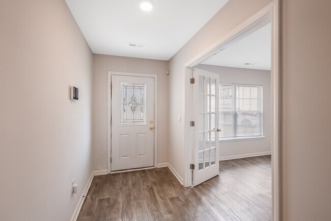 Foto del edificio - 182 Water Wheel Rd