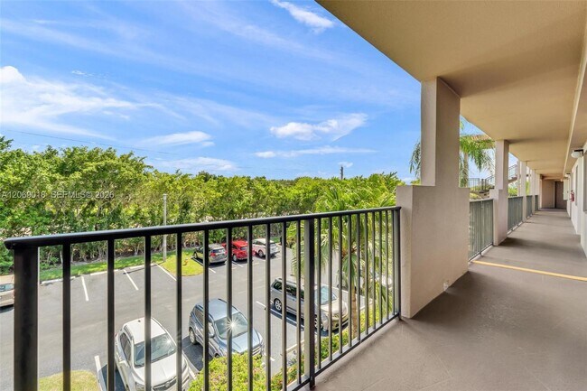 Foto del edificio - 12651 SW 16th Ct