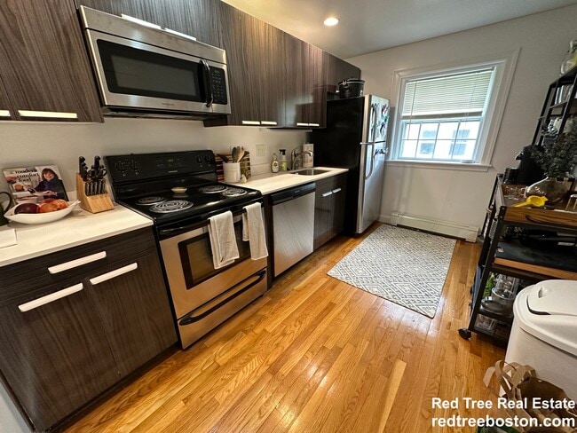 Photo - 59 Wyman St Apartment