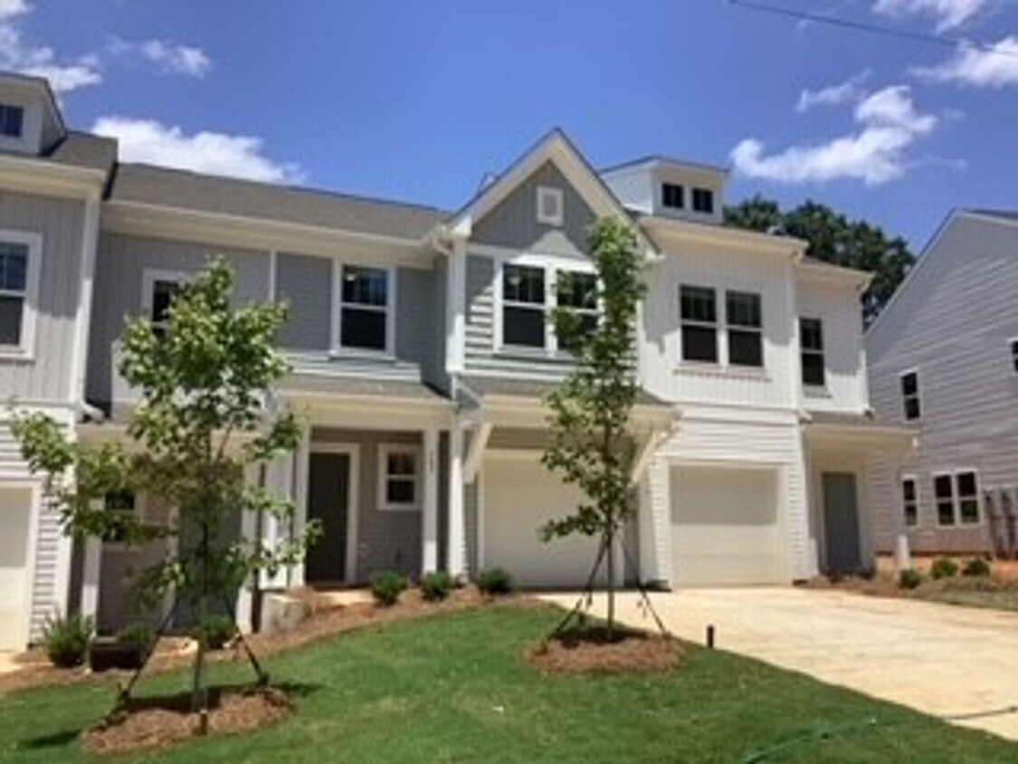 539 Elizabeth Ave, Albemarle, NC 28001 Townhome Rentals in Albemarle