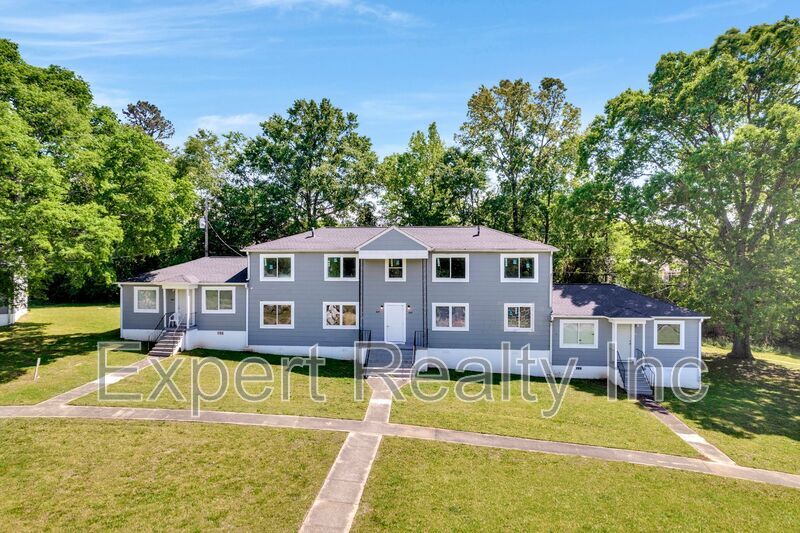 Primary Photo - 1029 57th St