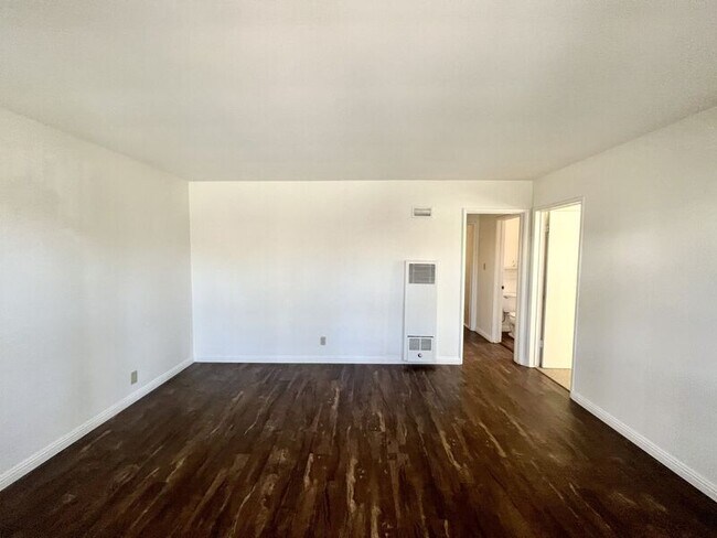 Foto del edificio - 12610 Bailey St
