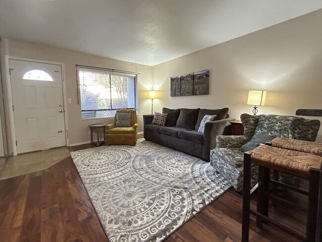 Building Photo - SUNGATE  AT MOON MOUNTAIN