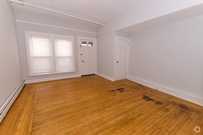 Building Photo - 154 Undercliff Ave
