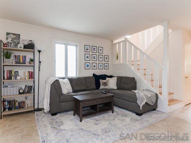 Building Photo - 607 Bonair Way
