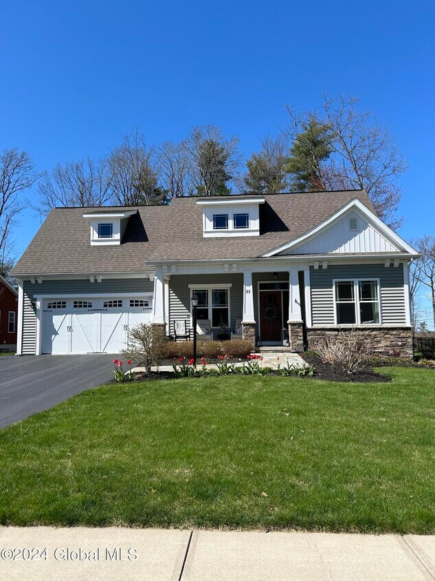 Primary Photo - 53 Admirals Way
