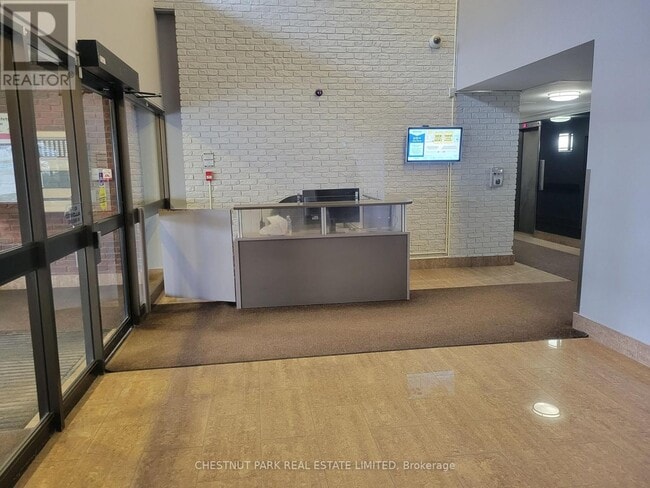 Photo du bâtiment - 260 Seneca Hill Dr