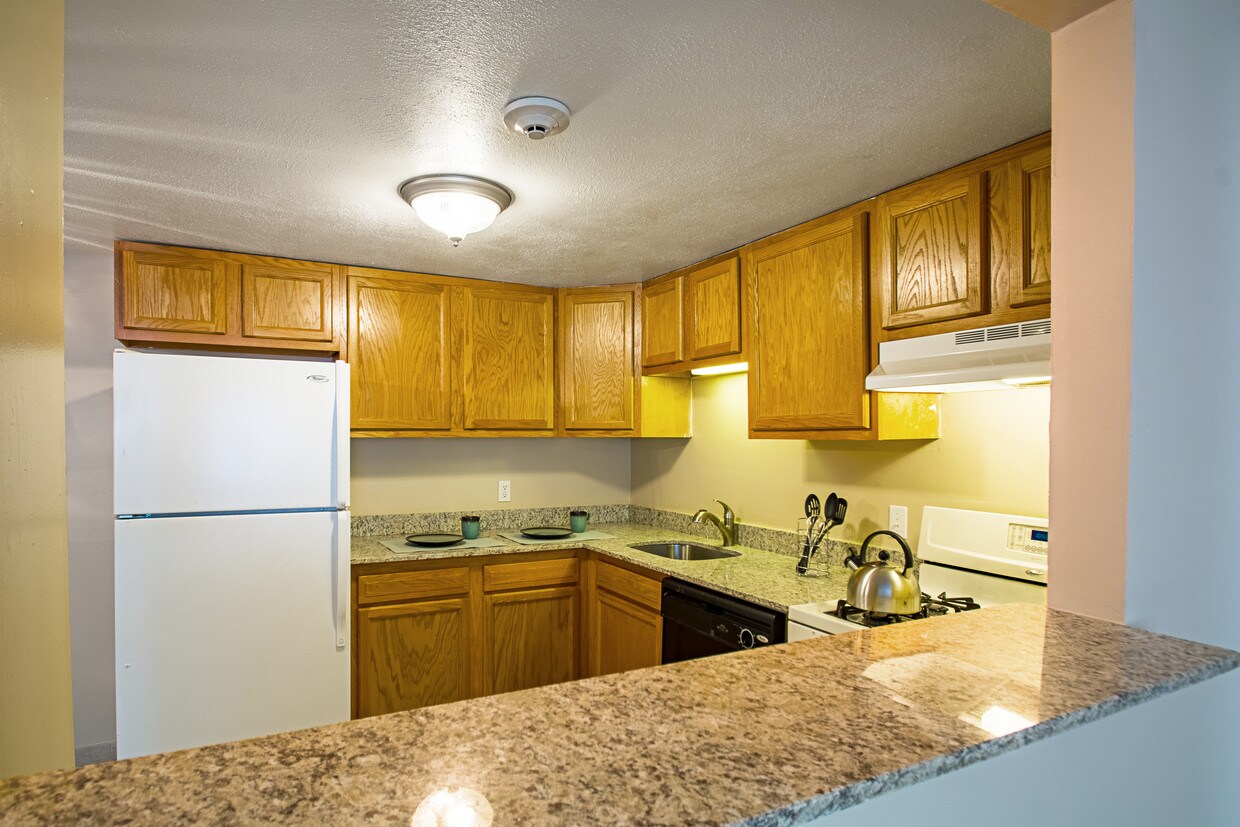 Western Hills 444 Meshanticut Valley Pky Cranston, RI