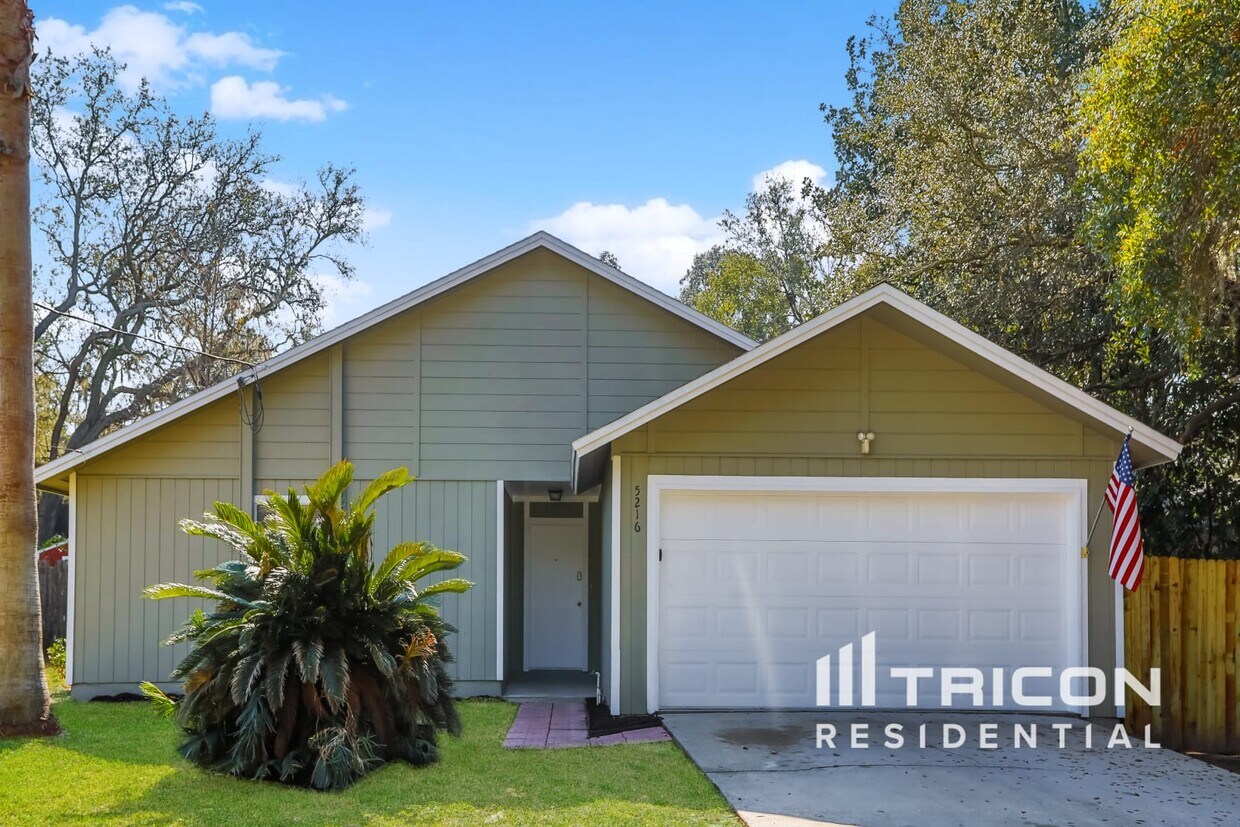 Foto principal - 5216 Julington Creek Road Jacksonville FL