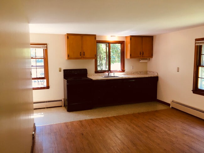 Kitchen - 79 Owens Ln