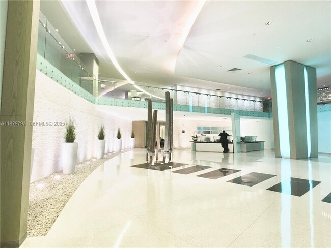 Foto del edificio - 92 SW 3rd St