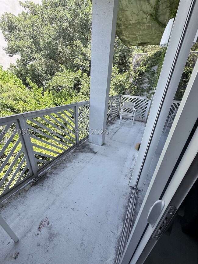 Foto del edificio - 769 NW 1st St