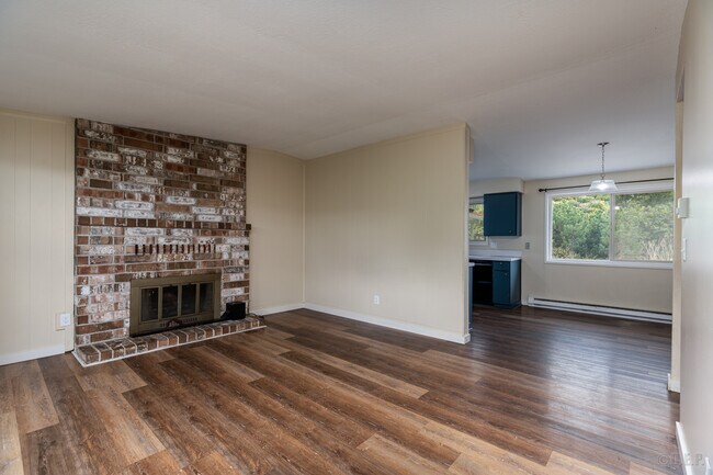 Foto del edificio - 74693 Hale Ln