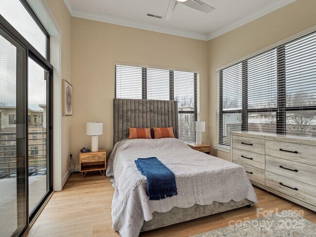 Foto del edificio - 3403 Steel Yard Ct