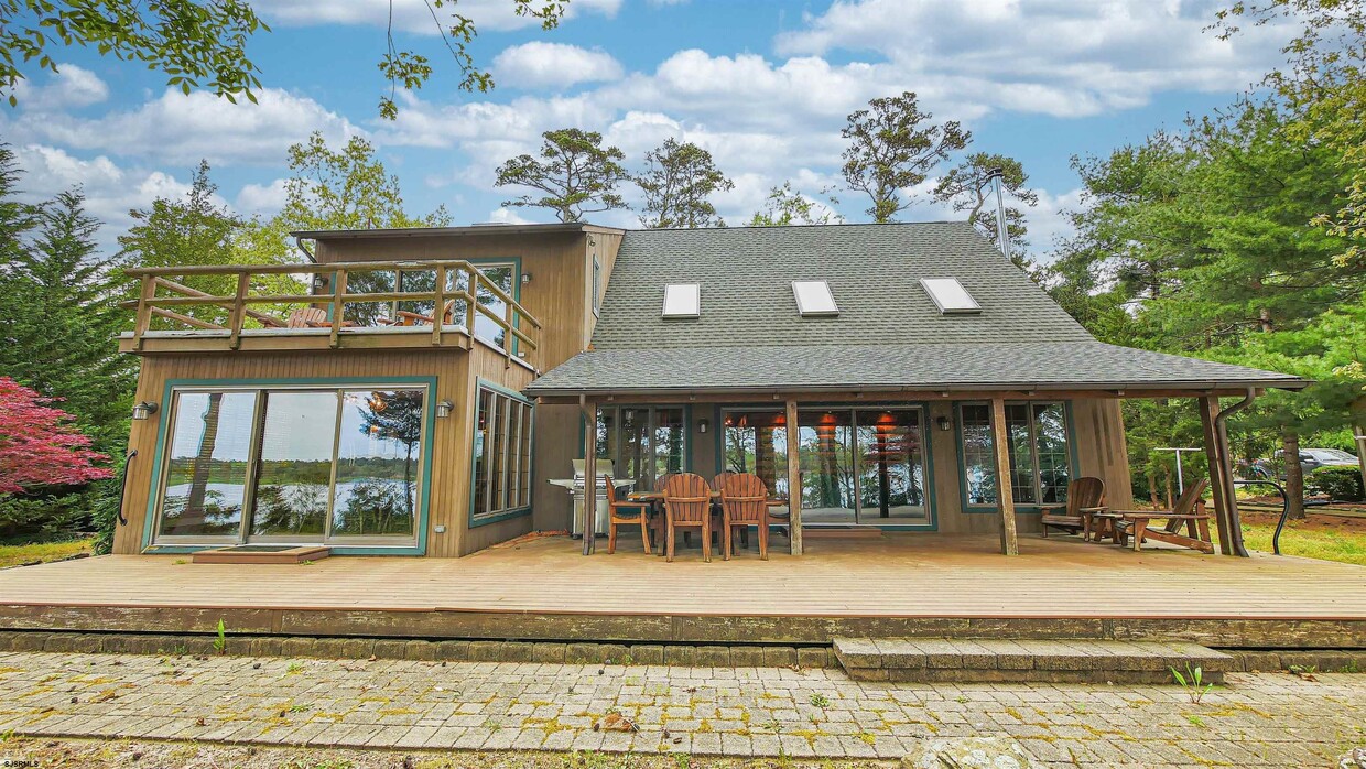 Foto principal - 424 Highland Dr