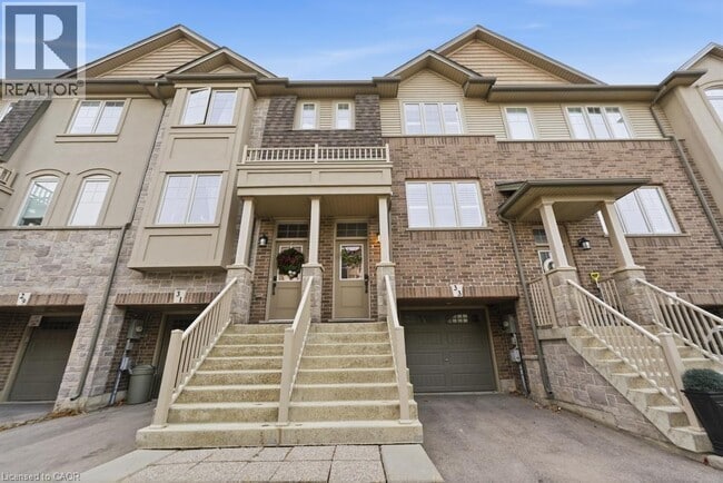 Building Photo - 33 Barley Ln