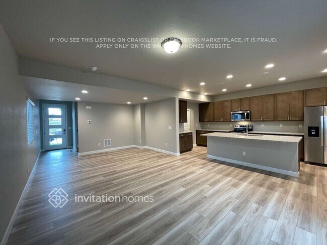 Building Photo - 13513 Arriba Dr