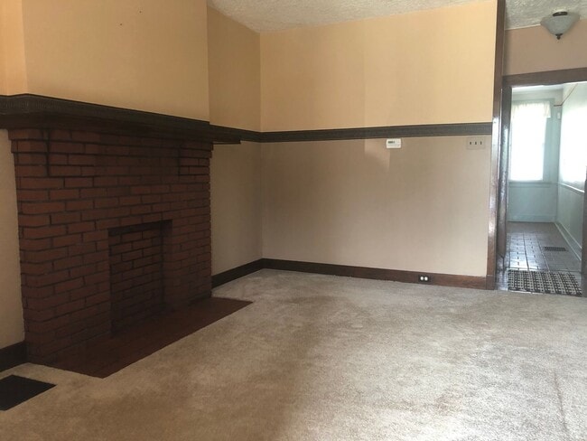 Photo - 1130 Race St Apartment