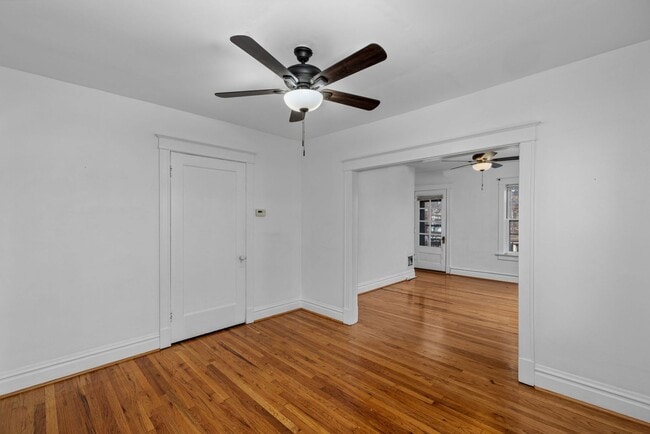 Foto del edificio - Charming 1 bedroom, first-floor in Shaw. C...
