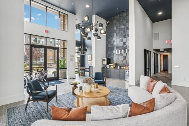 Gourmet Coffee & Hot Tea Lounge - Inkwell at Baseline