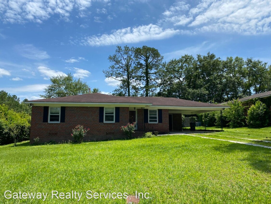 Primary Photo - 3 br, 1.5 bath House - 1002 Atlantic Ave