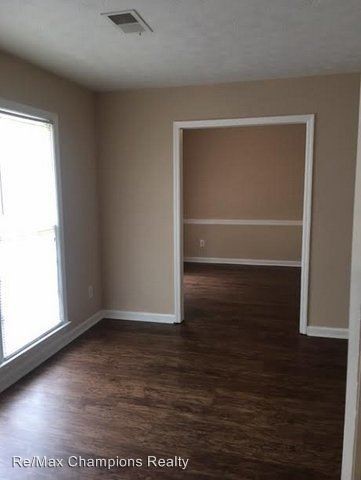 Foto del edificio - 3 br, 2 bath House - 3936 Curry Street