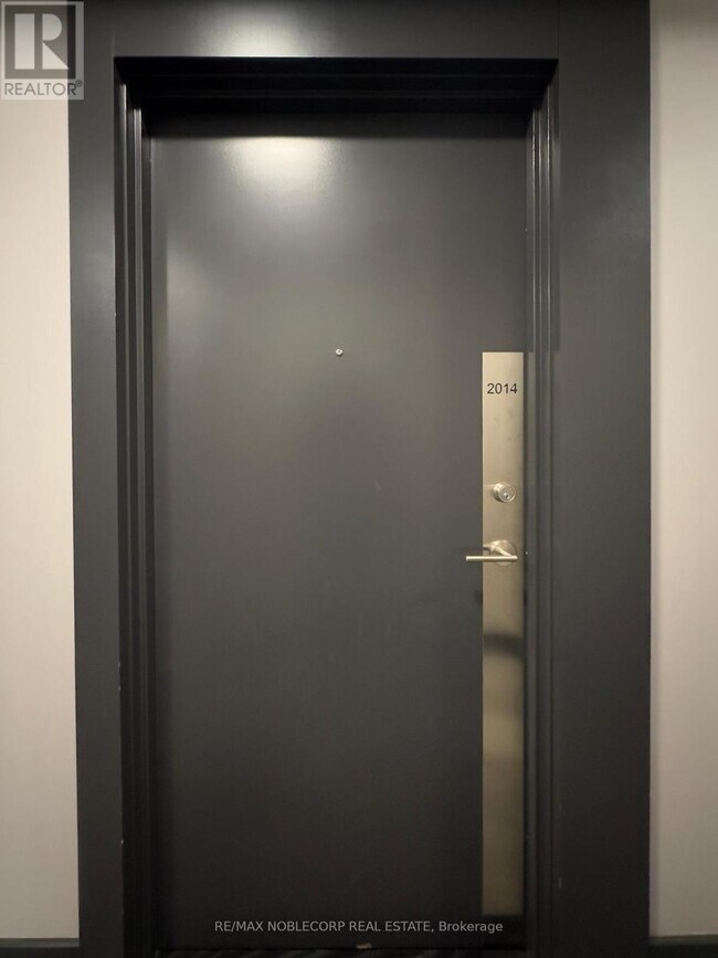 Building Photo - 7895 Jane St