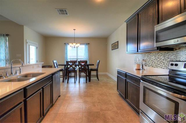 Building Photo - 4 Bedroom House Located in Prairieville wi...