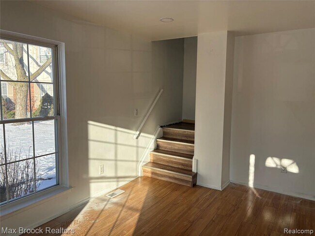 Building Photo - 35314 Tall Oaks Dr