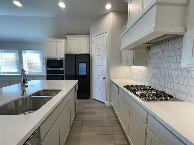 Foto del edificio - 5721 Violet Crown Pl