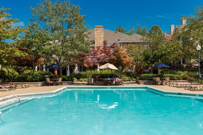 Cascades Overlook Apartments Sterling, VA