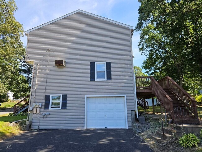 Building Photo - 26 E Worcester St