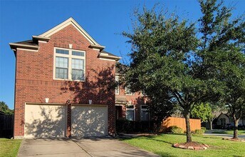 Building Photo - 2813 Arbor Brook Ln