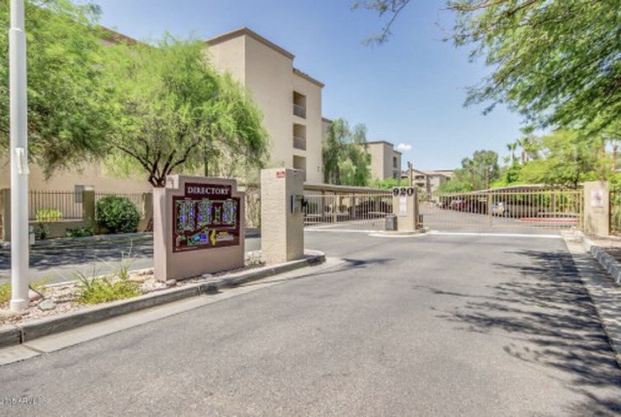 920 E Devonshire Ave, Phoenix, AZ 85014 Condo for Rent in Phoenix, AZ