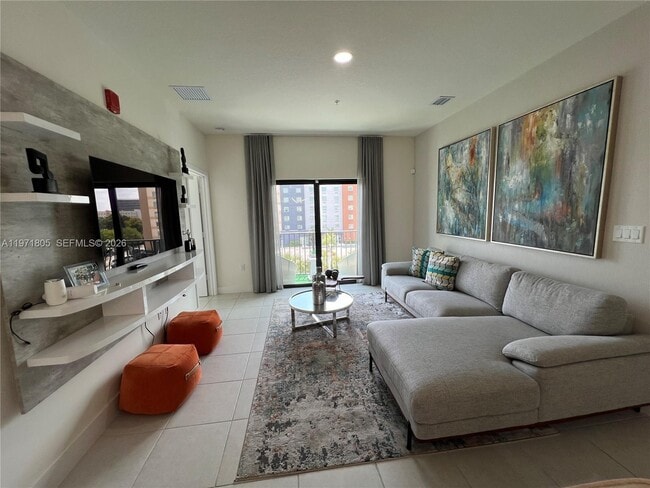 Foto del edificio - 8001 NW 41st St