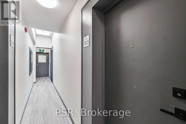 Photo du bâtiment - 1989 Yonge St