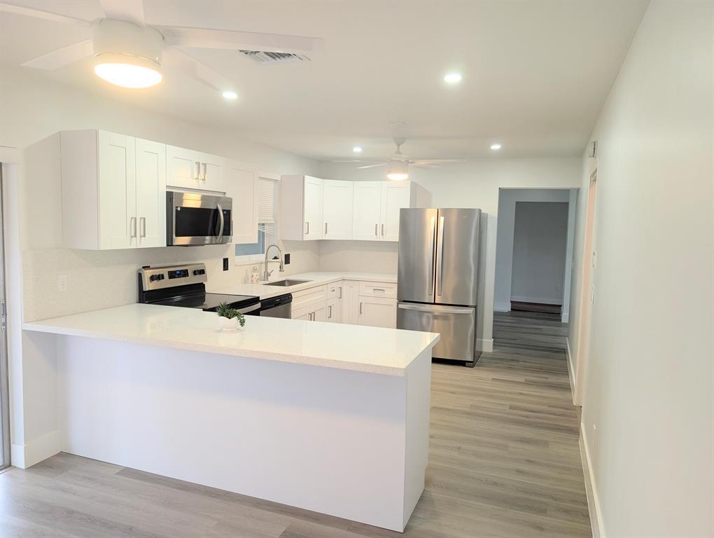 Foto principal - 10920 Gable St