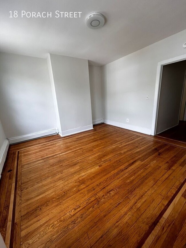 Photo - 18 Porach St Apartment