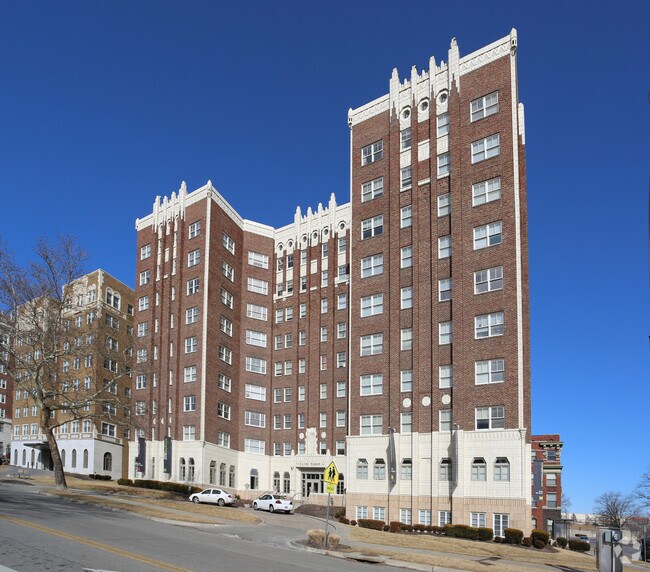 Clyde Manor Apartments Kansas City, MO