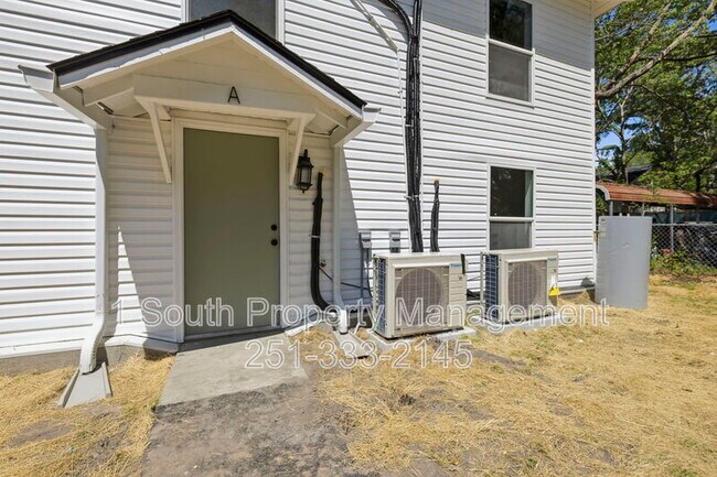 Foto del edificio - 377 Tuttle Ave