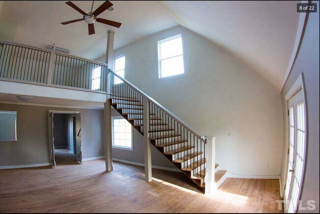 Foto del edificio - 12049 Watson Seed Farm Rd