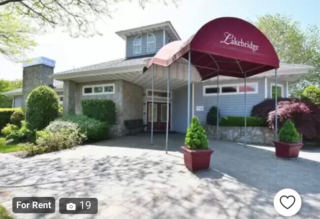 Club house - 139 Lakebridge Dr N